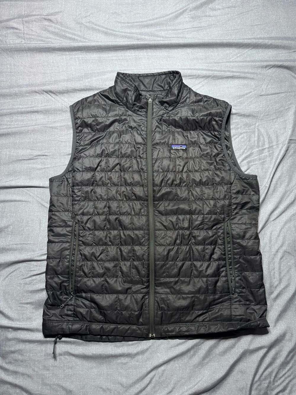 Patagonia Down Vest XL Black Anthracite Quilted Zip Pockets